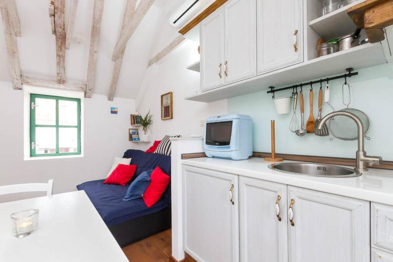 Apartman Charming Little House In Center